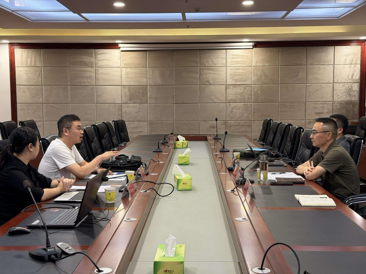 宇崧菲欧雅考察团与津市相关部门举行座谈